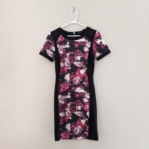 Dex | Flowered pencil dress